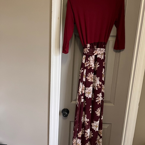 3/4 Sleeve Floral Maxi - Picture 7 of 8
